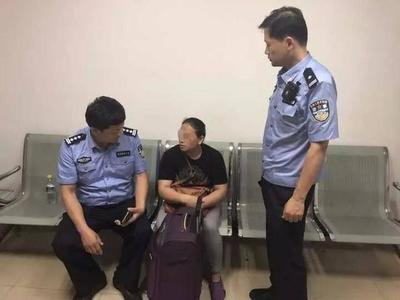 3萬元找中介雇個菲傭？記者暗訪武漢非正規(guī)菲傭地下交易與出入境服務(wù)